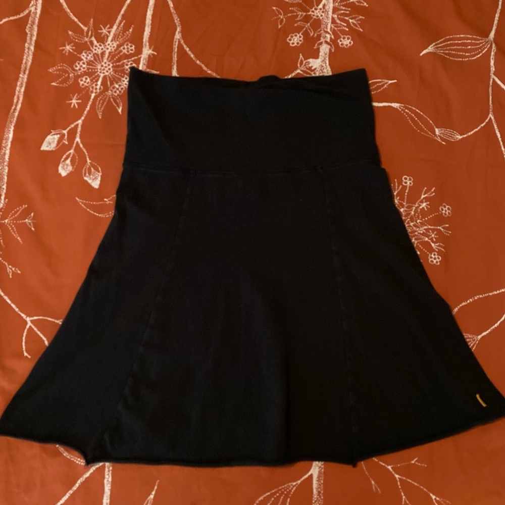 Lucy high wasted jersey skater skirt
